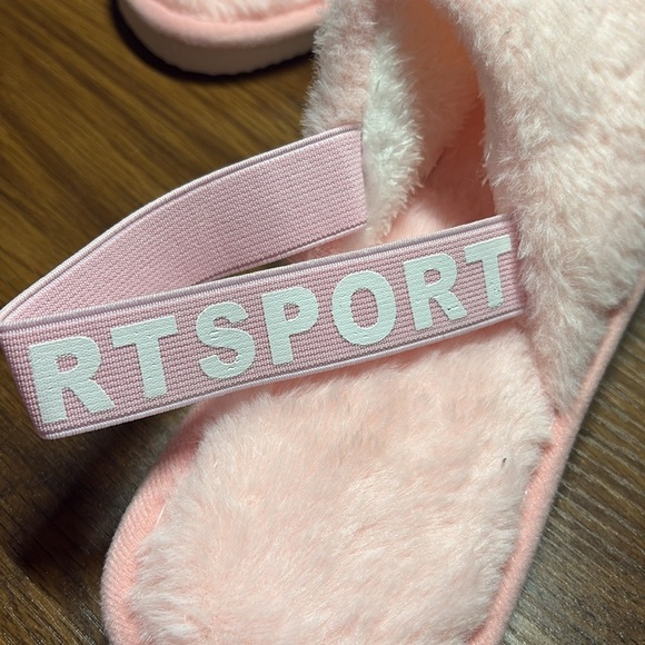 Fluffy Pink Slippers - Picture 4 of 4